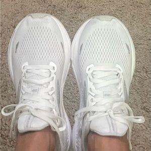 Women’s Brooks Adrenaline GTS 23